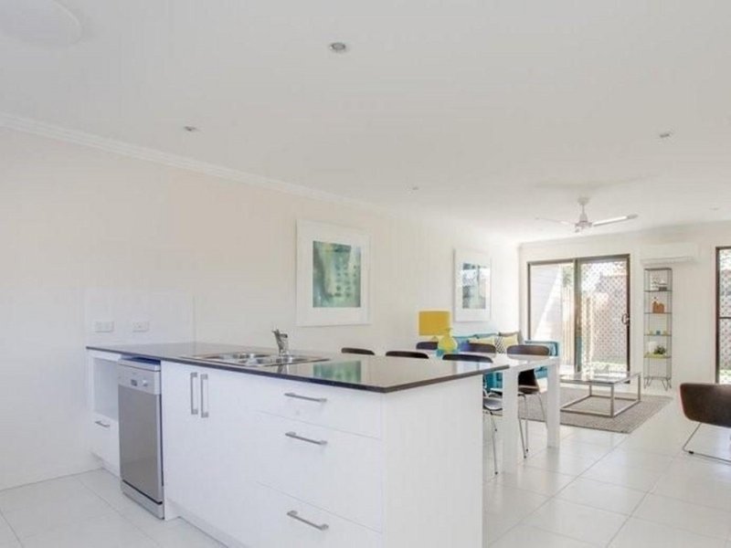Photo - 9/40 Ellis Street, Lawnton QLD 4501 - Image 3