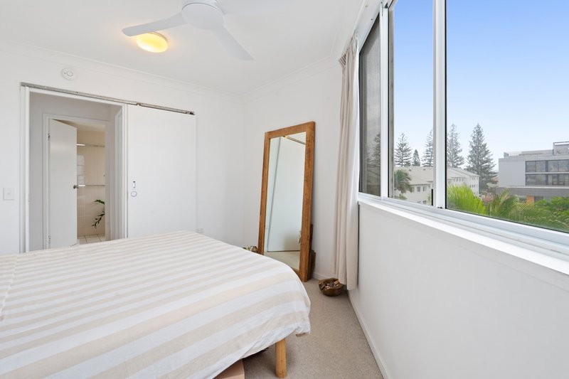 Photo - 9/40 Marine Parade, Miami QLD 4220 - Image 14
