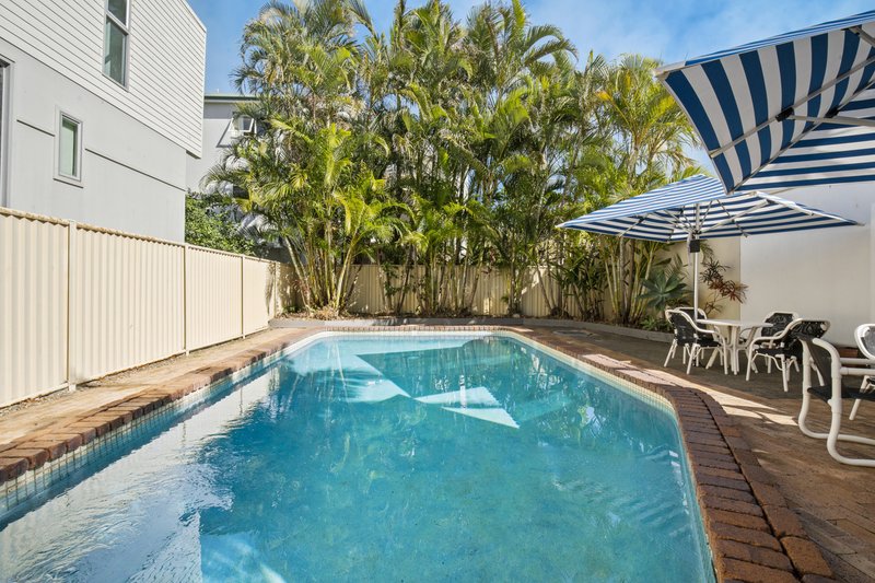 Photo - 9/40 Marine Parade, Miami QLD 4220 - Image 18