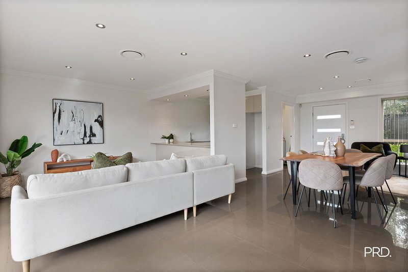 Photo - 9/400 Glenmore Parkway, Glenmore Park NSW 2745 - Image 7