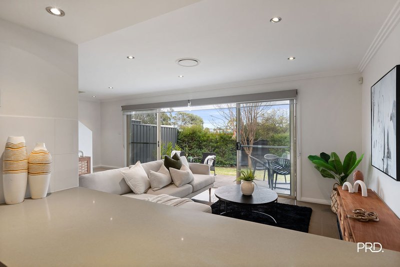 Photo - 9/400 Glenmore Parkway, Glenmore Park NSW 2745 - Image 10