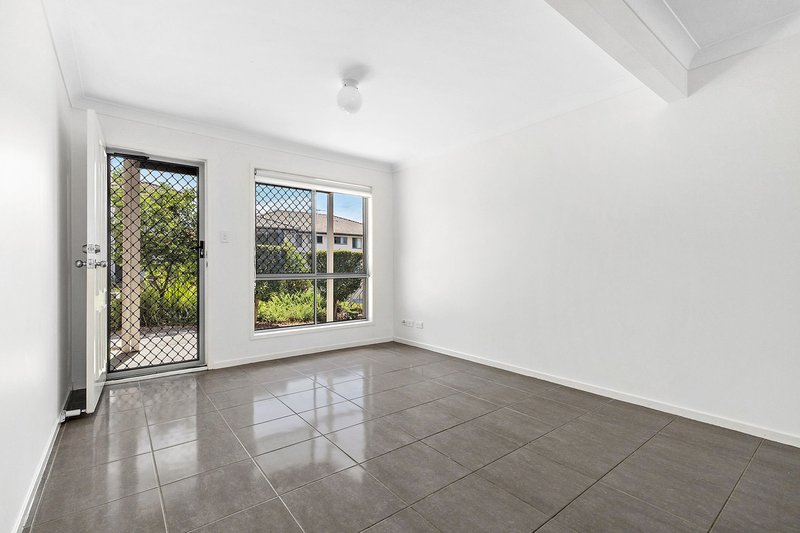 Photo - 94/116 Albert Street, Goodna QLD 4300 - Image 9