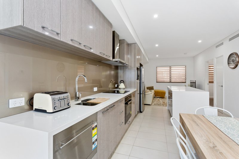 Photo - 9/42 Shakespeare Street, Mount Hawthorn WA 6016 - Image 6