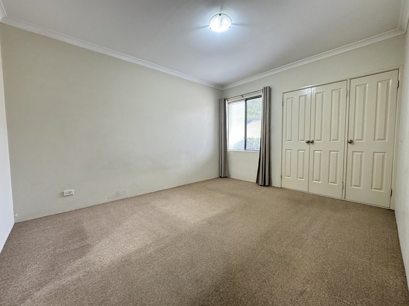 Photo - 9/44 Grey Street, Cannington WA 6107 - Image 4