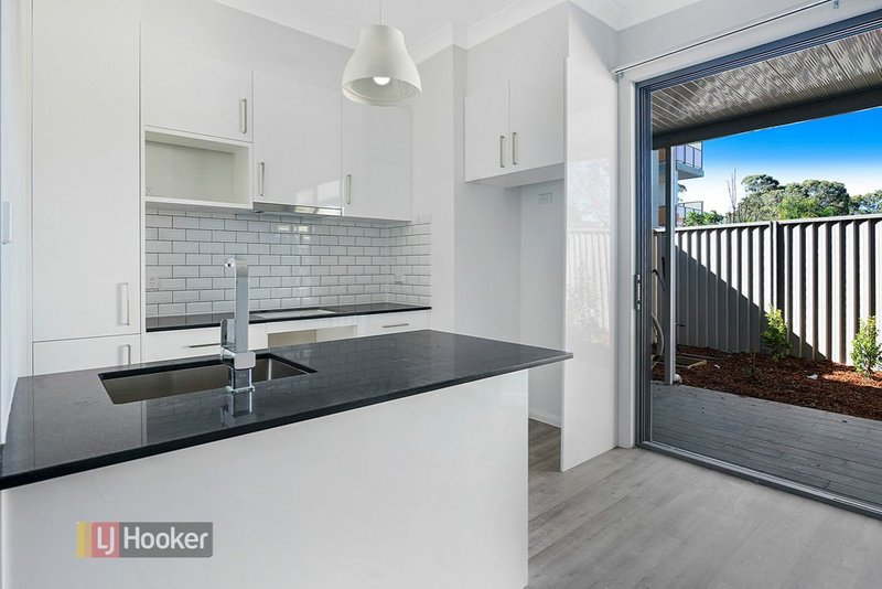 Photo - 9/46 Toongabbie Road, Toongabbie NSW 2146 - Image 4