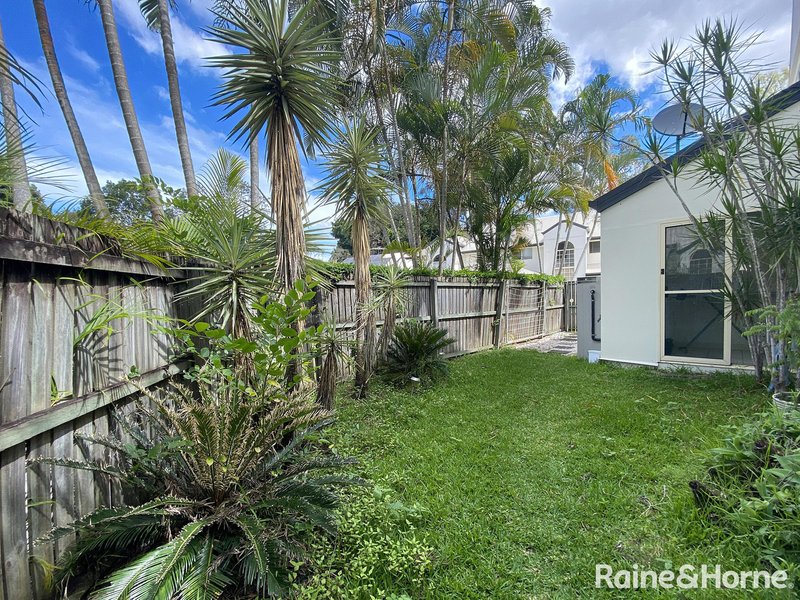 Photo - 9/47 Newcomen Street, Indooroopilly QLD 4068 - Image 5