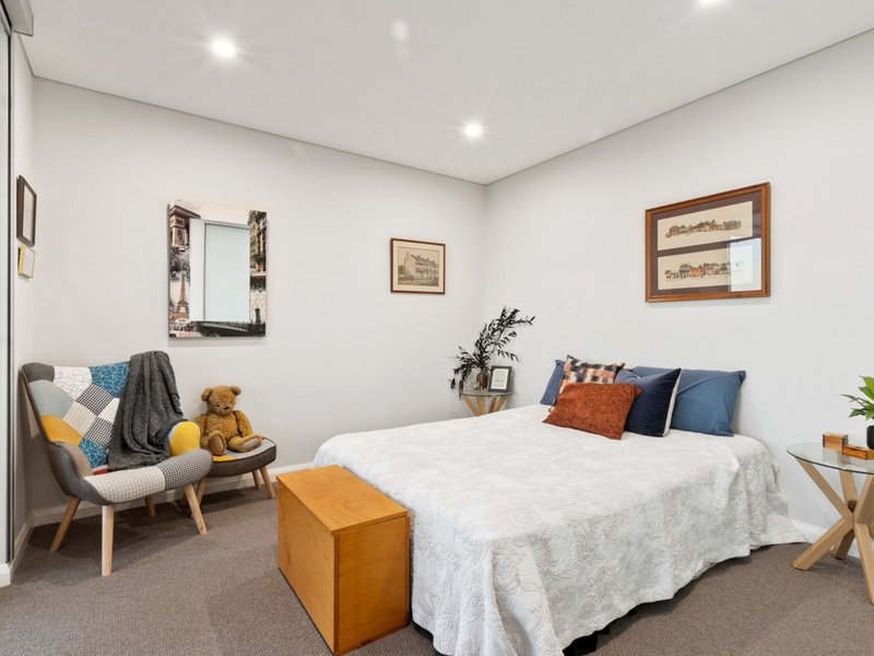 Photo - 9/47 Tully Road, East Perth WA 6004 - Image 17