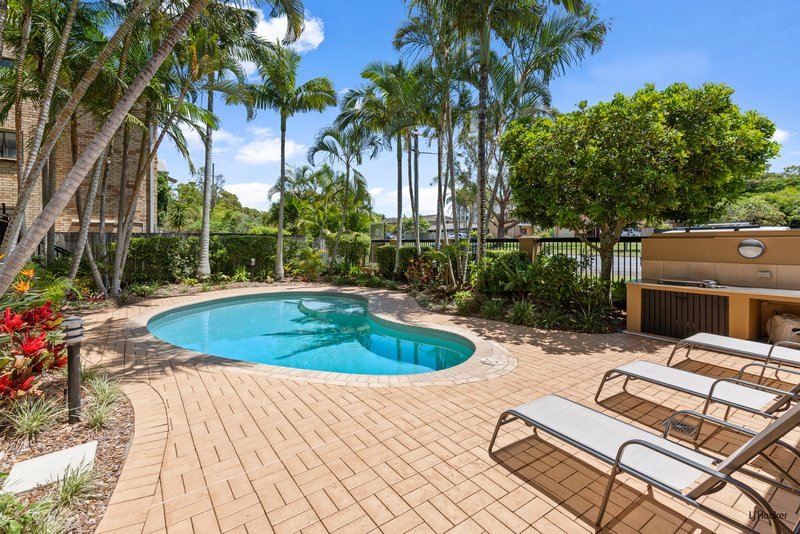 Photo - 9/48 Coolangatta Road, Coolangatta QLD 4225 - Image 10