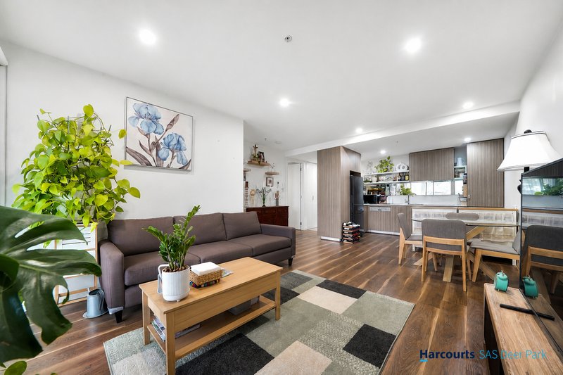 Photo - 9/48 Eucalyptus Drive, Maidstone VIC 3012 - Image 6
