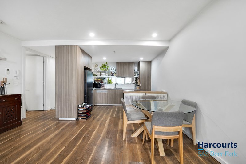 Photo - 9/48 Eucalyptus Drive, Maidstone VIC 3012 - Image 10