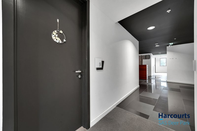 Photo - 9/48 Eucalyptus Drive, Maidstone VIC 3012 - Image 12
