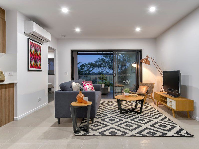 Photo - 9/49 Northcliffe Street, Murarrie QLD 4172 - Image 2