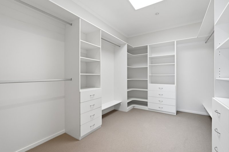Photo - 949 Oceana Drive, Tranmere TAS 7018 - Image 17