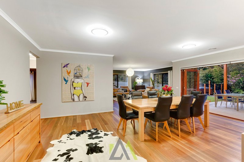 Photo - 94a Yarralumla Drive, Langwarrin VIC 3910 - Image 4