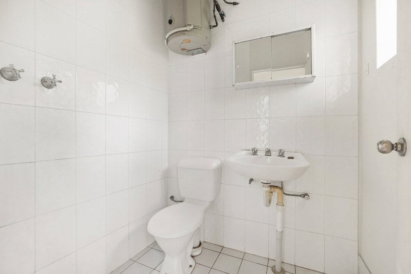 Photo - 9/5-15 Burnt Street, Seaforth NSW 2092 - Image 3