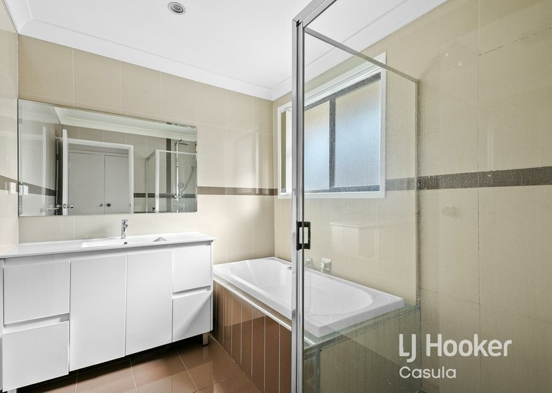 Photo - 9/5-9 William Street, Lurnea NSW 2170 - Image 8