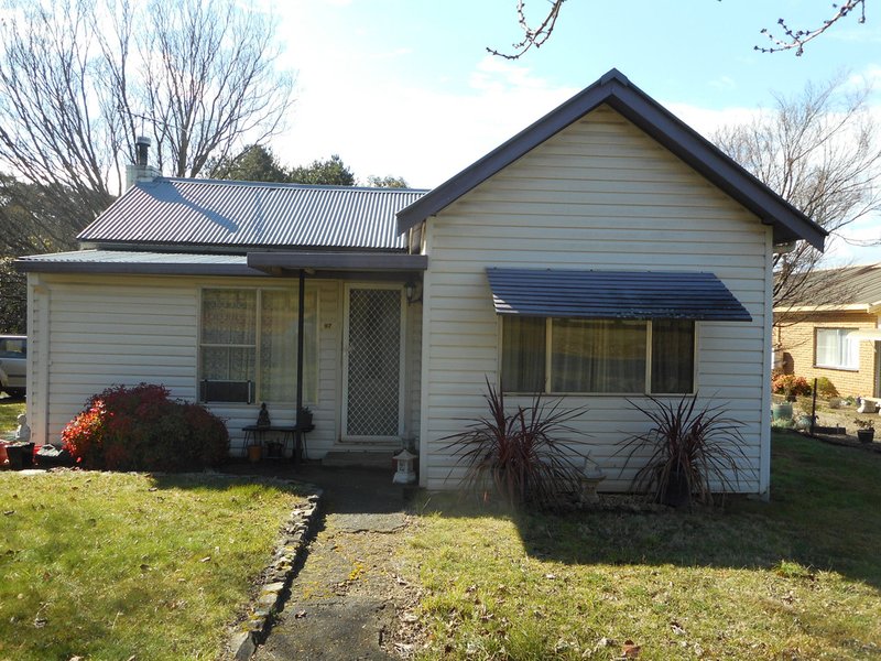 Photo - 95-97 Mill Road, Batlow NSW 2730 - Image 11