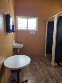 Photo - 95-98 Eighth Avenue, Home Hill QLD 4806 - Image 5