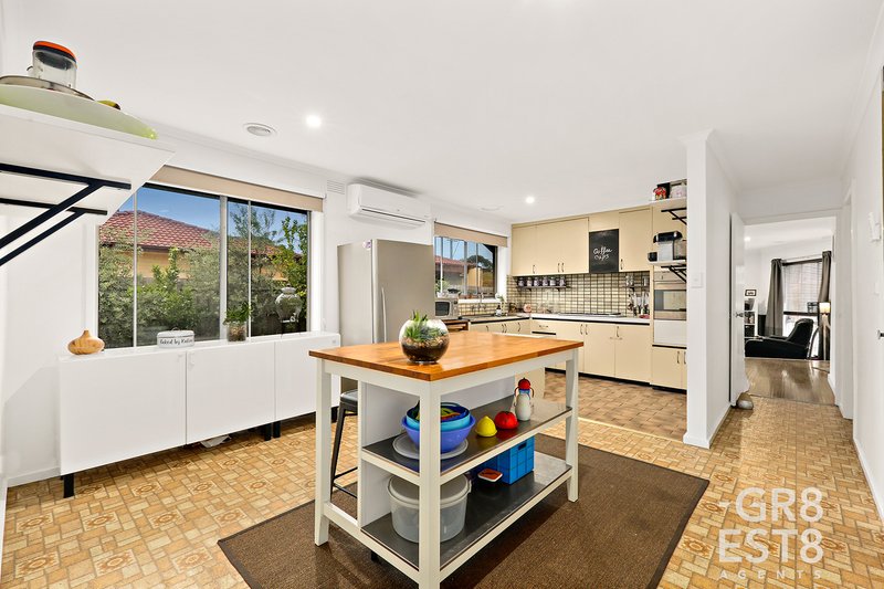 Photo - 95 Allister Avenue, Knoxfield VIC 3180 - Image 6