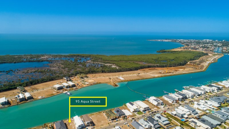 Photo - 95 Aqua Street, Newport QLD 4020 - Image 3