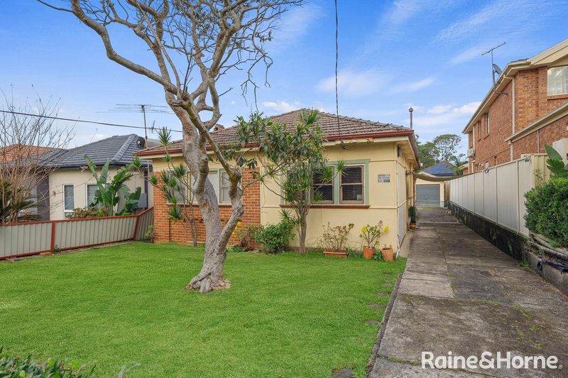 Photo - 95 Armitree Street, Kingsgrove NSW 2208 - Image 1