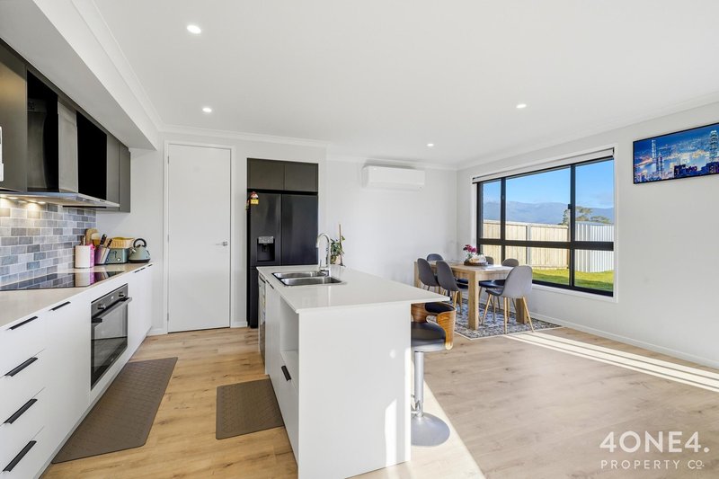 Photo - 95 Athena Drive, Risdon Vale TAS 7016 - Image 6