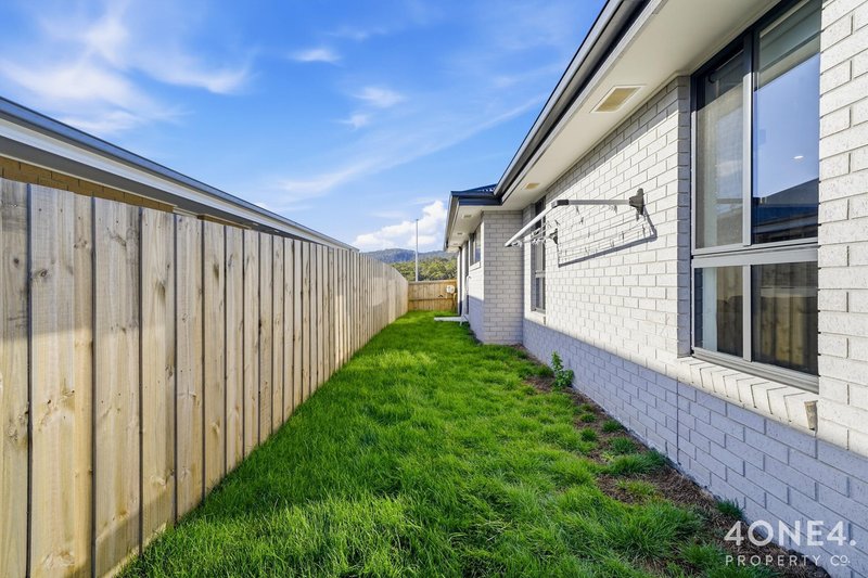 Photo - 95 Athena Drive, Risdon Vale TAS 7016 - Image 18