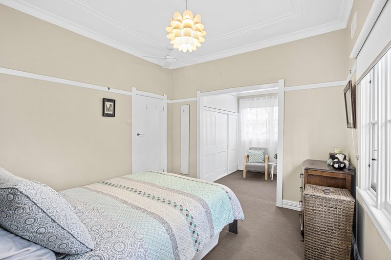 Photo - 95 Belmore Road, Peakhurst NSW 2210 - Image 9