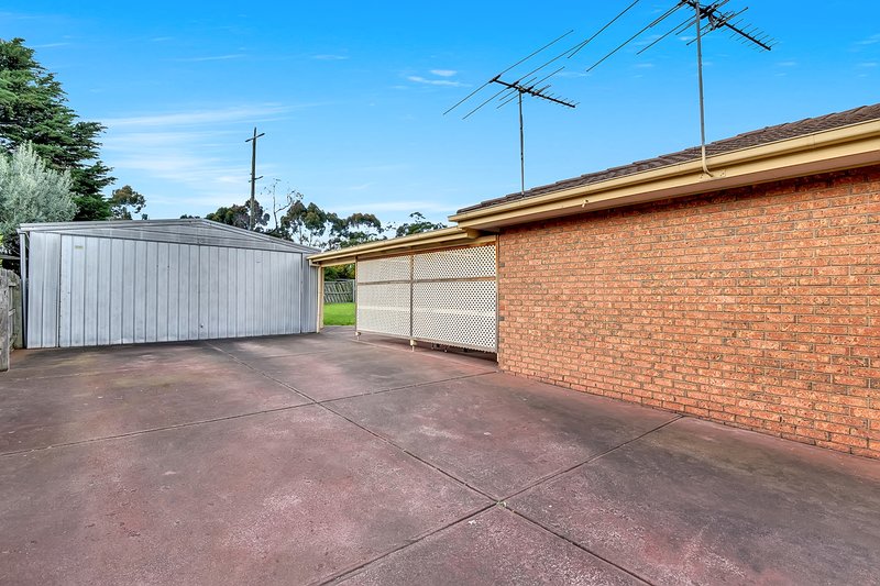 Photo - 95 Bicentennial Crescent, Meadow Heights VIC 3048 - Image 24