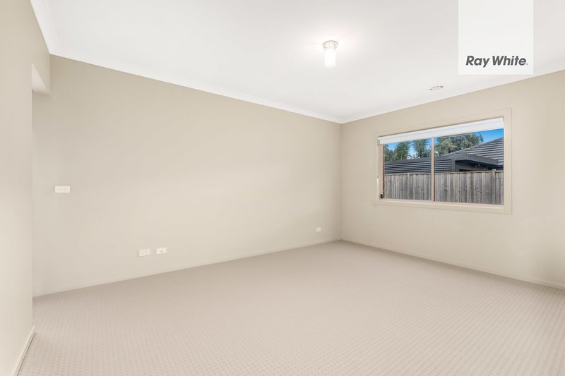 Photo - 95 Breadalbane Avenue, Mernda VIC 3754 - Image 7