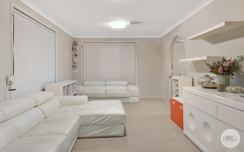 Photo - 95 Buckwell Drive, Hassall Grove NSW 2761 - Image 2