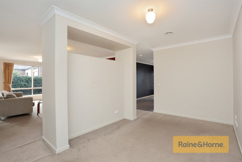 Photo - 95 Caitlyn Drive, Harkness VIC 3337 - Image 5