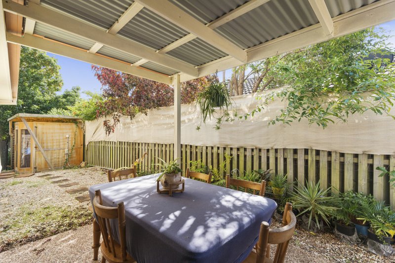 Photo - 95 Casuarina Drive, Elanora QLD 4221 - Image 5