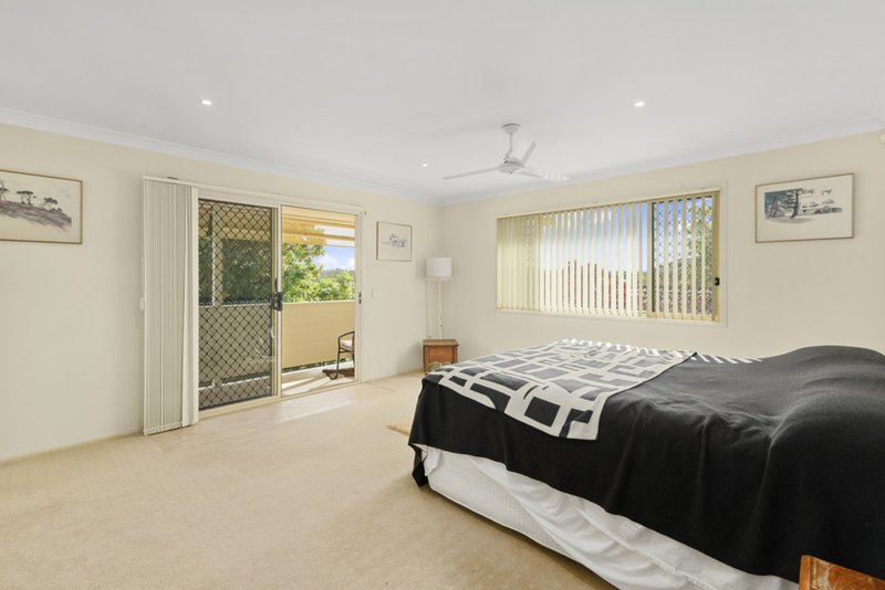 Photo - 95 Casuarina Drive, Elanora QLD 4221 - Image 7