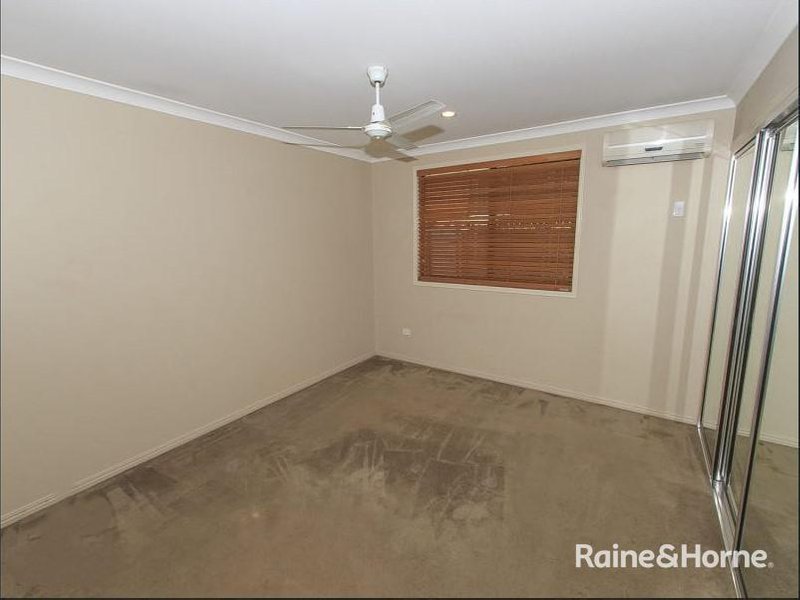 Photo - 95 Col Brown Avenue, Clinton QLD 4680 - Image 8