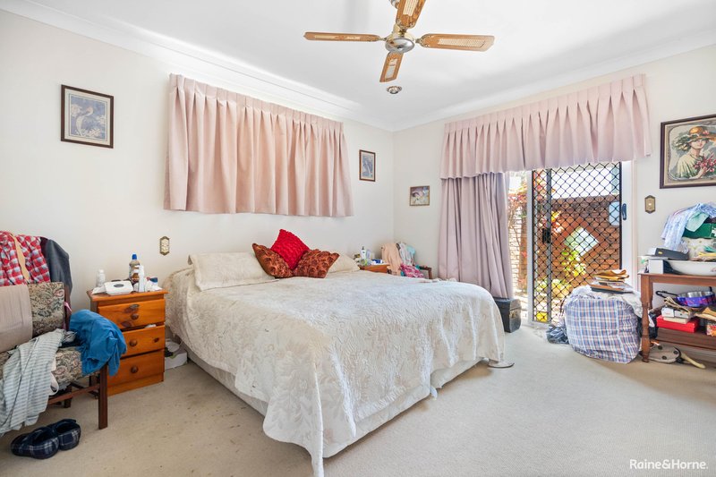 Photo - 95 Colyton Street, Torquay QLD 4655 - Image 7