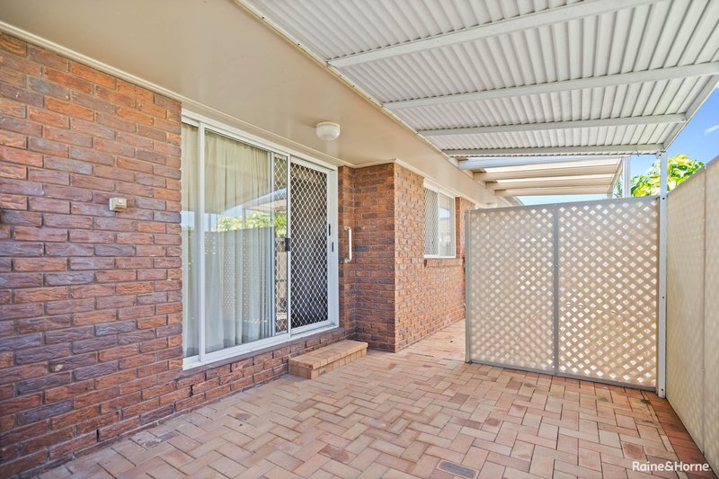 Photo - 95 Colyton Street, Torquay QLD 4655 - Image 16