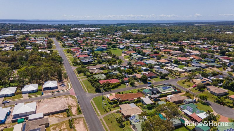 Photo - 95 Colyton Street, Torquay QLD 4655 - Image 18