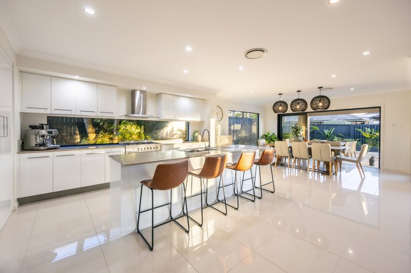 Photo - 95 Cowen Terrace, North Lakes QLD 4509 - Image 2