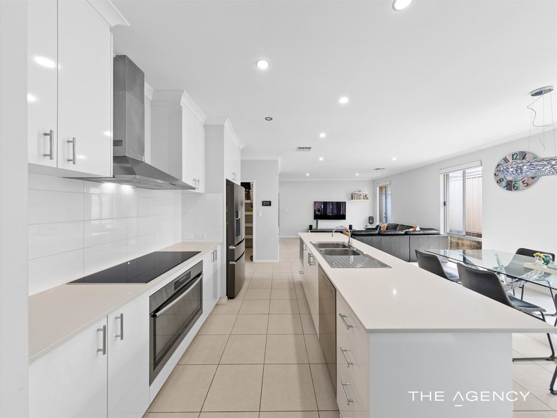 Photo - 95 Entrance Road, Spearwood WA 6163 - Image 4