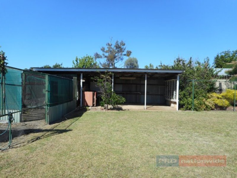 Photo - 95 Fitzroy Street, Tumut NSW 2720 - Image 10