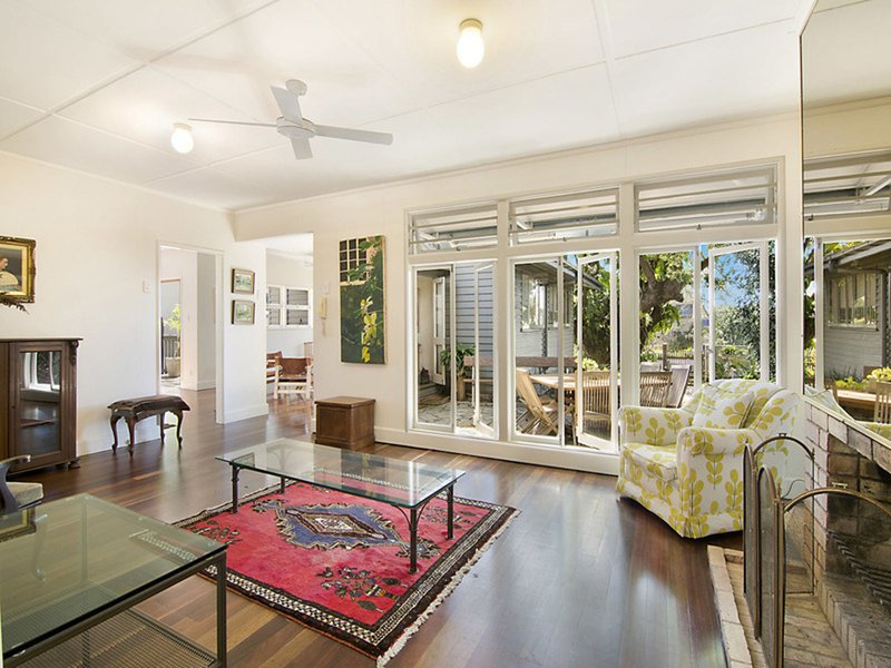 Photo - 95 Gellibrand Street, Clayfield QLD 4011 - Image 2