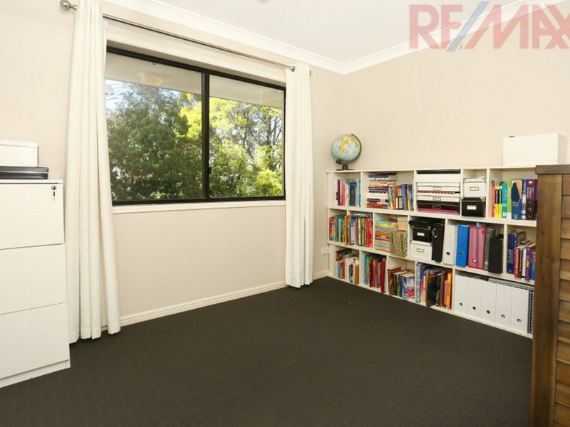 Photo - 95 Gemvale Rd , Mudgeeraba QLD 4213 - Image 10