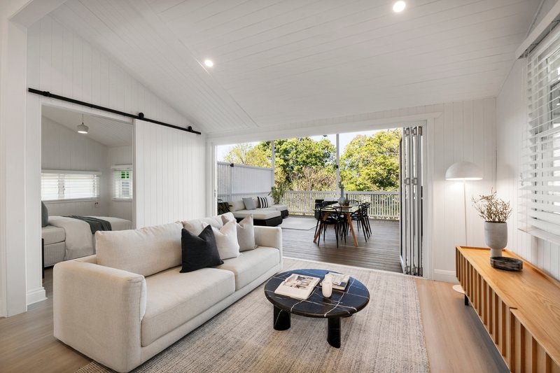 Photo - 95 Grafton Street, Windsor QLD 4030 - Image 4