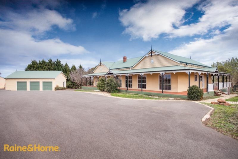 Photo - 95 Green Street, Bulla VIC 3428 - Image 4