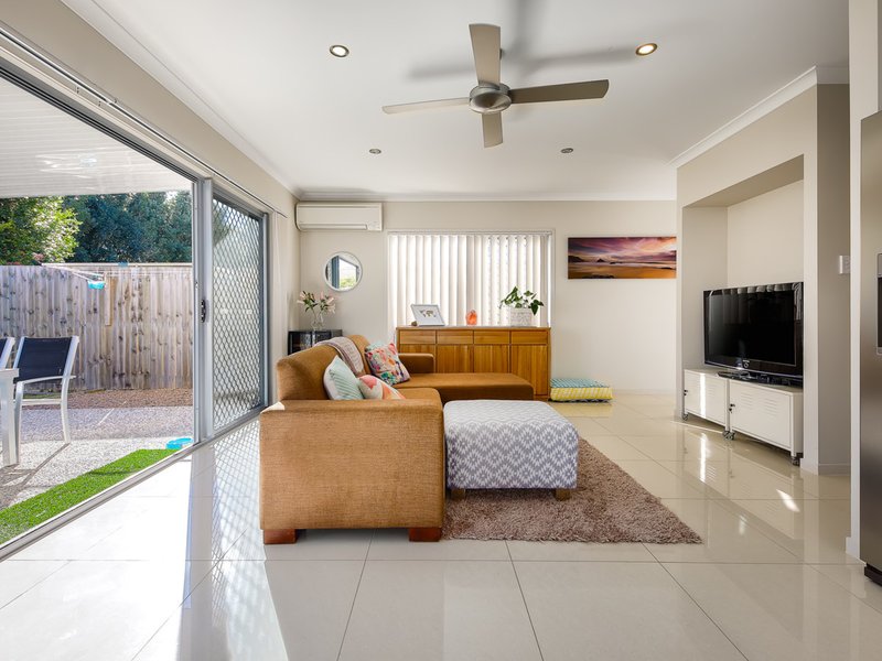 Photo - 95 Griffith Street, Everton Park QLD 4053 - Image 4