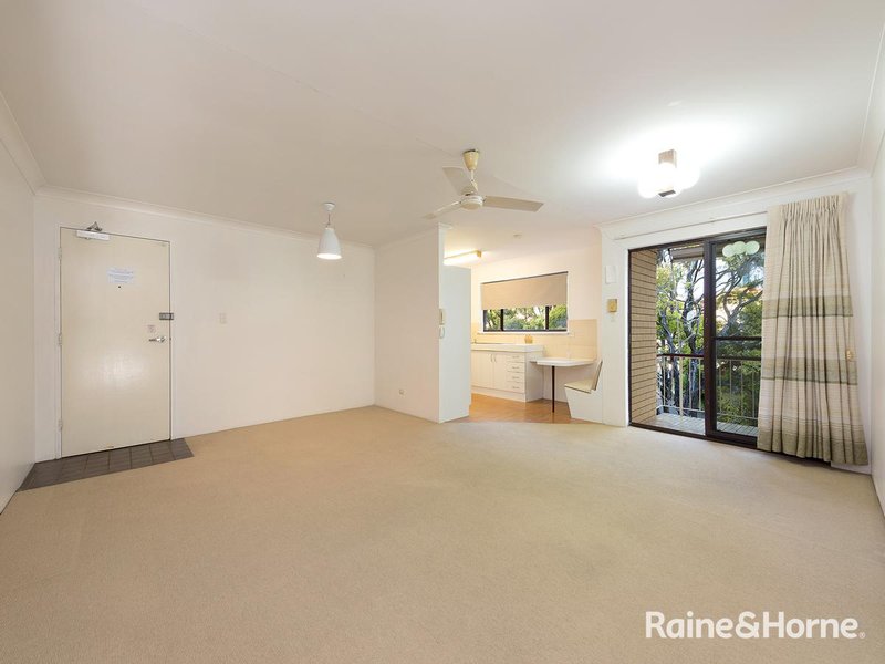 9/5 Grosvenor Road, Indooroopilly QLD 4068