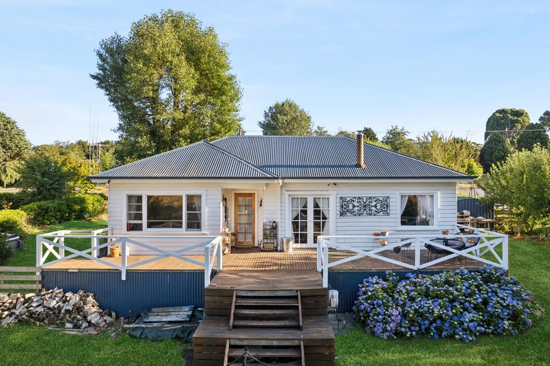 Photo - 95 High Street, Trentham VIC 3458 - Image 1