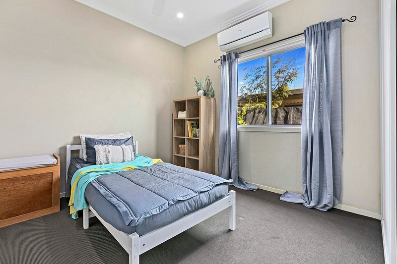 Photo - 95 Honiton Street, Torquay QLD 4655 - Image 13