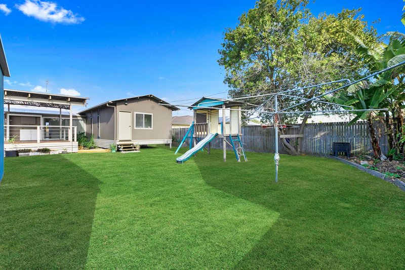 Photo - 95 Honiton Street, Torquay QLD 4655 - Image 18